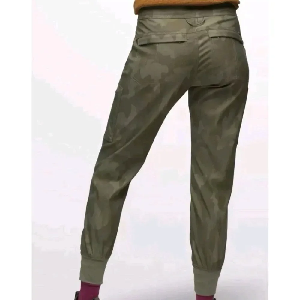 Prana Halle Jogger II Pants 10 Sage Green Camo Gorpcore Outdoor Utility Hiking
